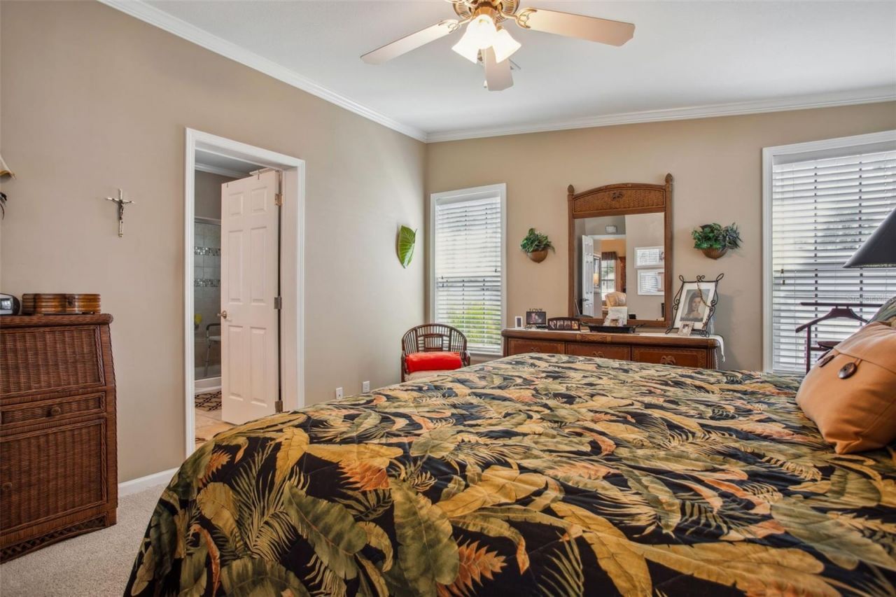 4851 W Gandy Boulevard, Unit B09L23, Tampa, FL 33611 Photo