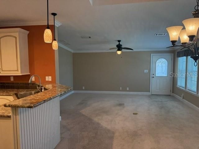4851 W Gandy Boulevard, Unit B09L23, Tampa, FL 33611 Photo