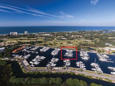 2800 HARBOURSIDE DRIVE DRIVE, Unit D-19 D-20, LONGBOAT KEY, FL 34228