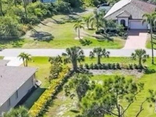 197 JADE STREET, ROTONDA WEST, FL 33947