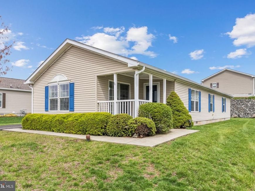 86 Westin Road, Douglassville, PA 19518 Main Photo