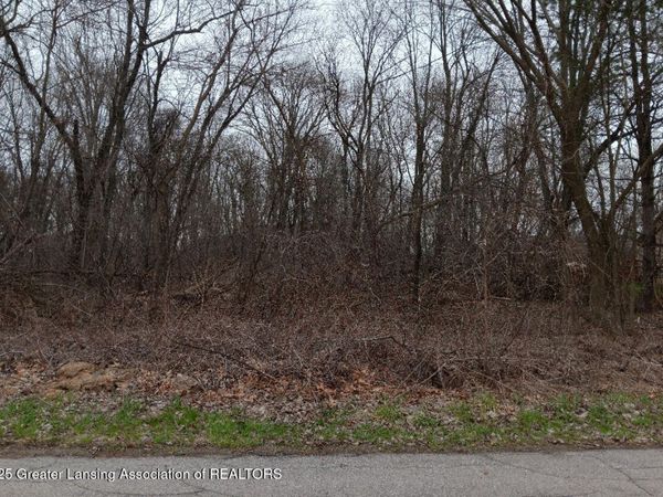 3062 Innsbrook , Owosso, MI 48867