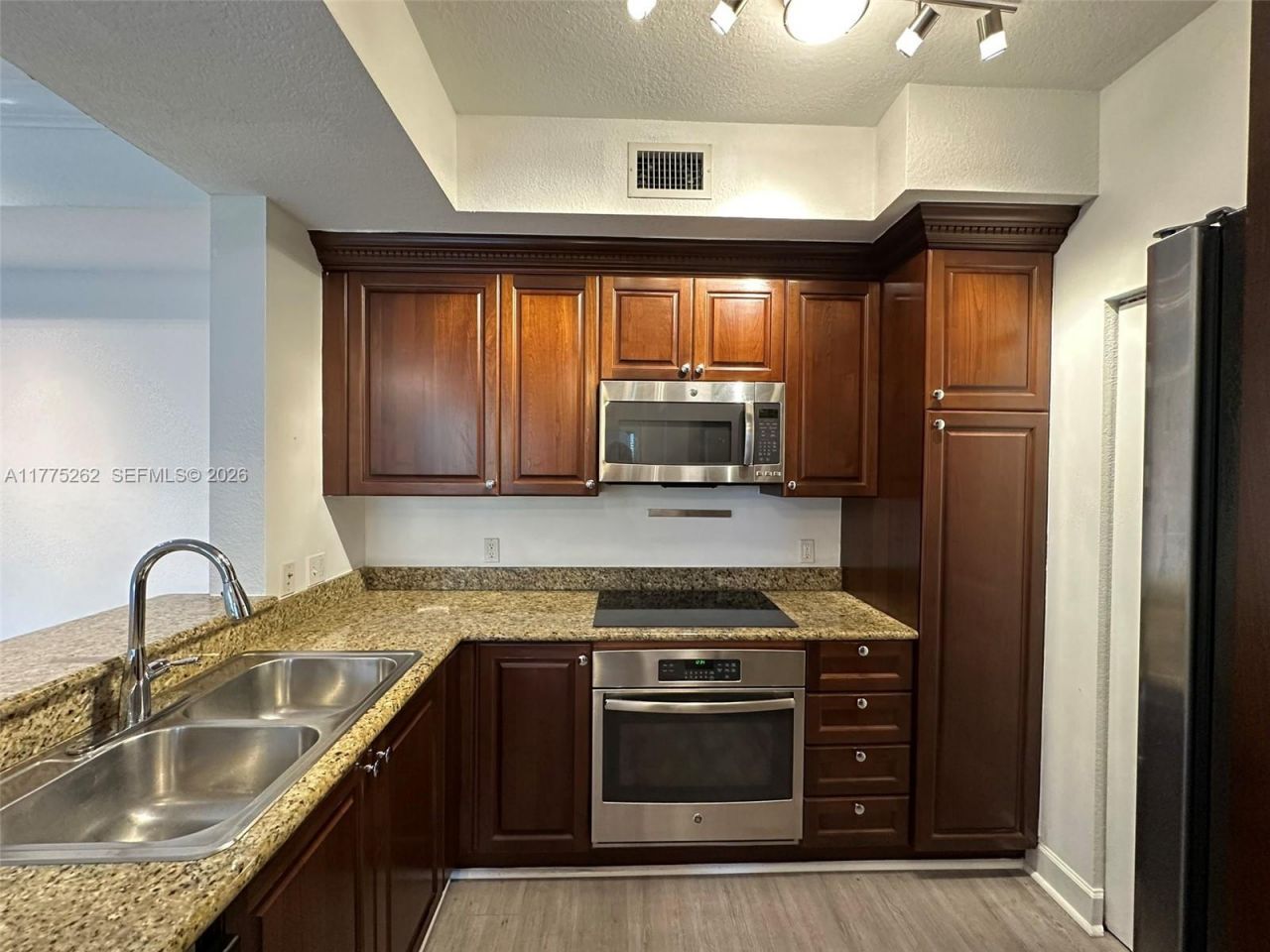 1660 Renaissance Commons Blvd, Unit 2424, Boynton Beach, FL 33426 Photo