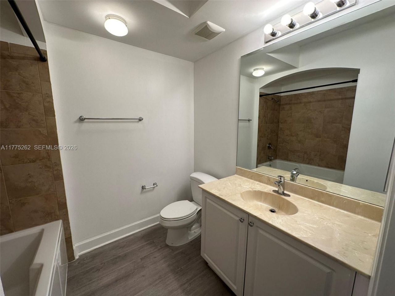 1660 Renaissance Commons Blvd, Unit 2424, Boynton Beach, FL 33426 Photo