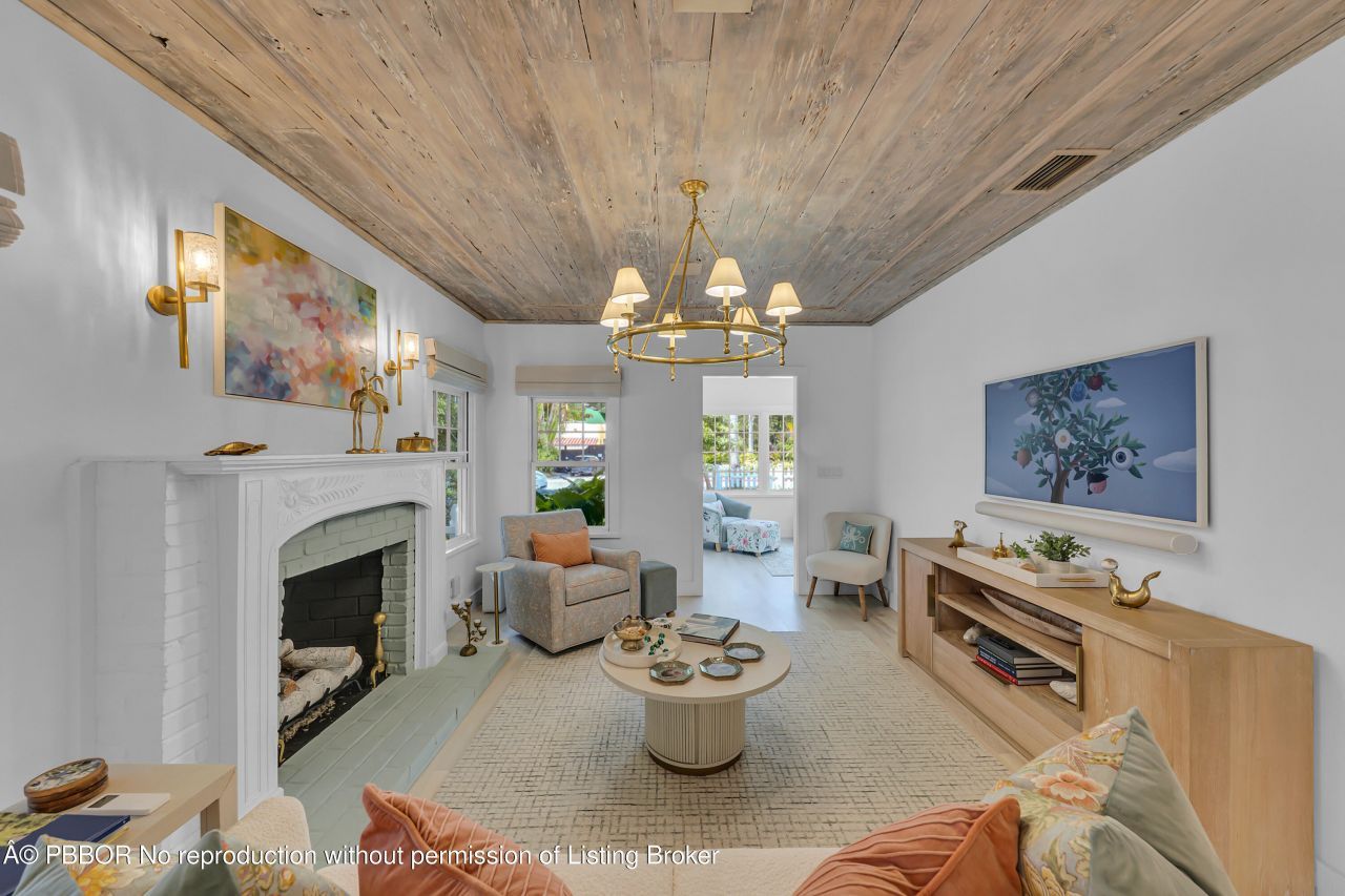 318 Australian Avenue, Palm Beach, FL 33480 Photo