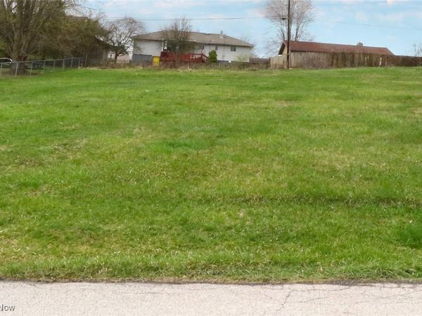 Overlook Drive, Wintersville, OH 43953