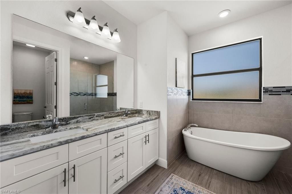 3234 NW 18th St, Cape Coral, FL 33993 Photo