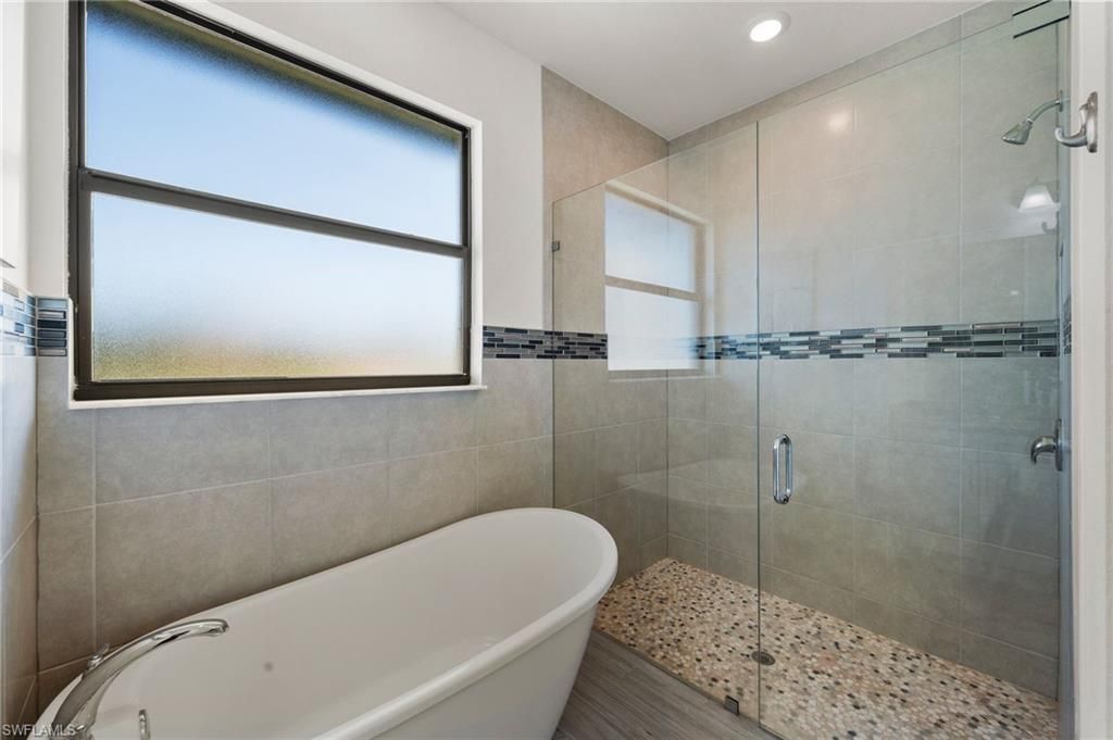 3234 NW 18th St, Cape Coral, FL 33993 Photo