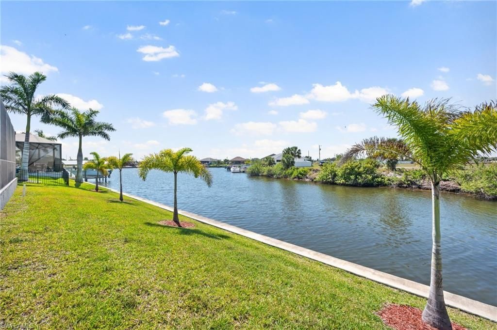 3234 NW 18th St, Cape Coral, FL 33993 Photo
