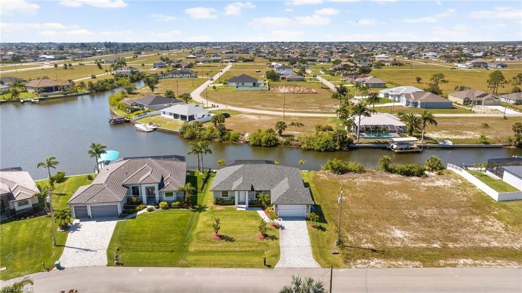 3234 NW 18th St, Cape Coral, FL 33993 Photo