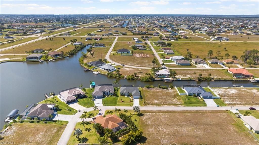 3234 NW 18th St, Cape Coral, FL 33993 Photo