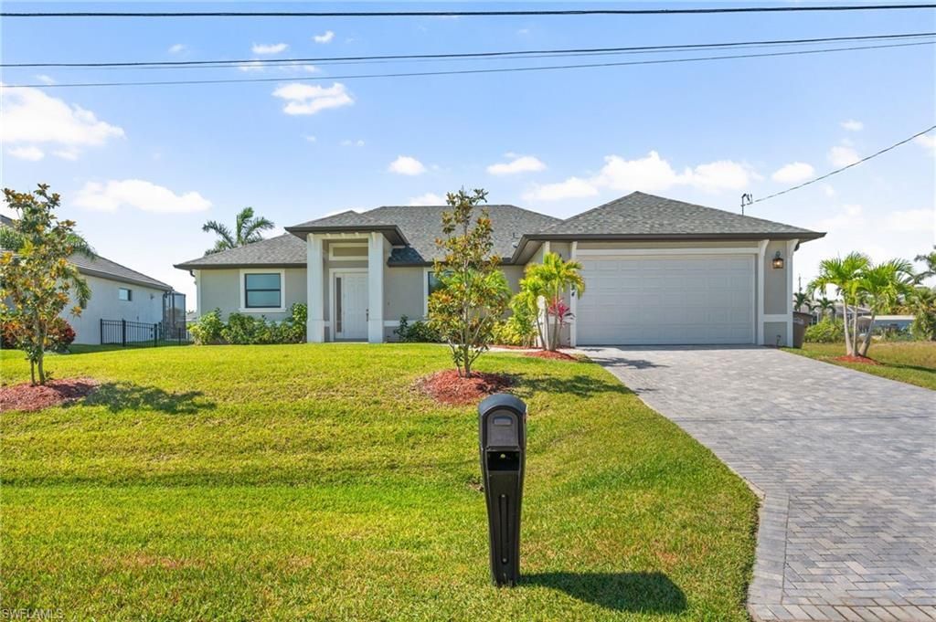 3234 NW 18th St, Cape Coral, FL 33993 Photo