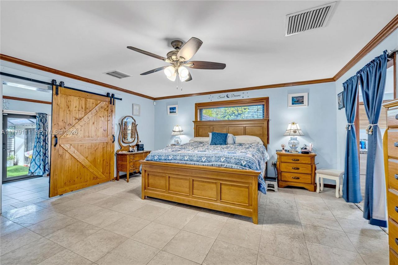 7801 SW 170th St, Palmetto Bay, FL 33157 Photo