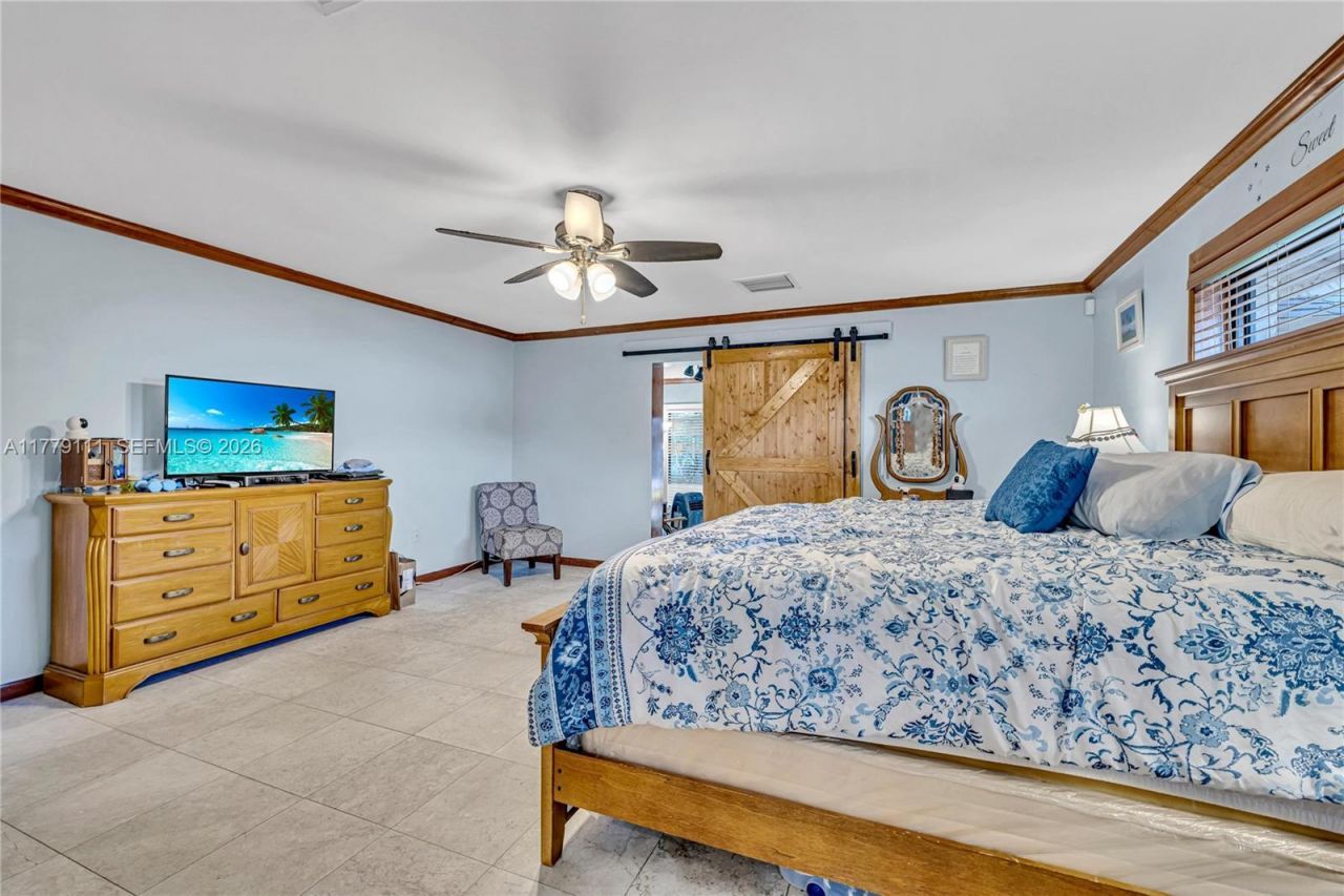 7801 SW 170th St, Palmetto Bay, FL 33157 Photo