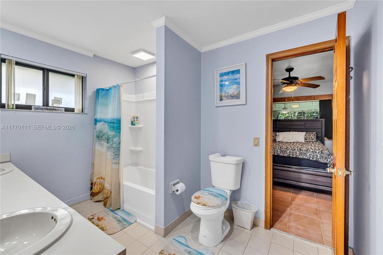 7801 SW 170th St, Palmetto Bay, FL 33157 Photo