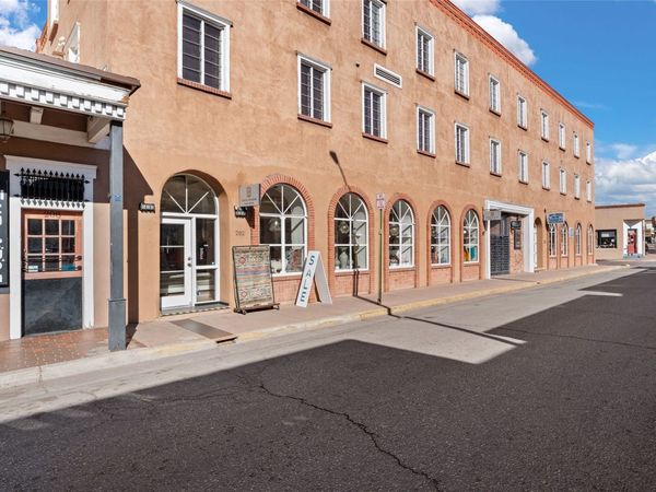 202 Galisteo, Santa Fe, NM 87501