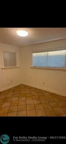 14500 NE 2, Miami, FL 33161 Photo