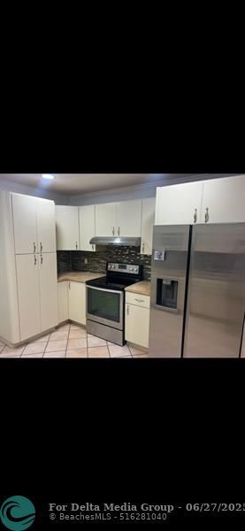 14500 NE 2, Miami, FL 33161 Photo