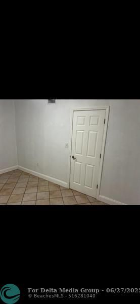 14500 NE 2, Miami, FL 33161 Photo