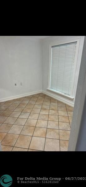 14500 NE 2, Miami, FL 33161 Photo