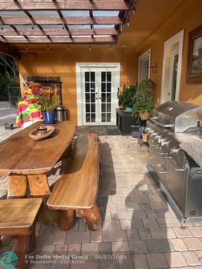 14500 NE 2, Miami, FL 33161 Photo