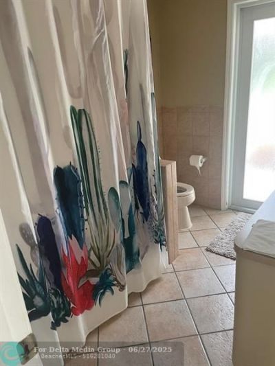 14500 NE 2, Miami, FL 33161 Photo