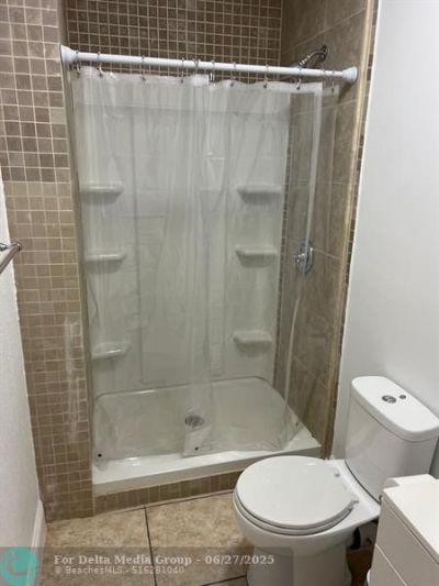 14500 NE 2, Miami, FL 33161 Photo