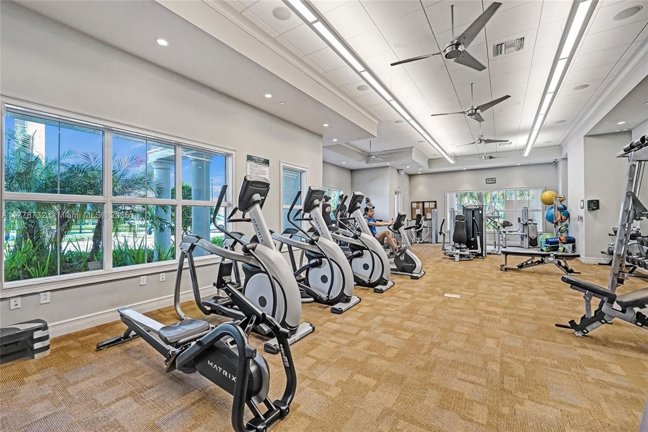 1348 Silk Oak Dr, Hollywood, FL 33021 Photo