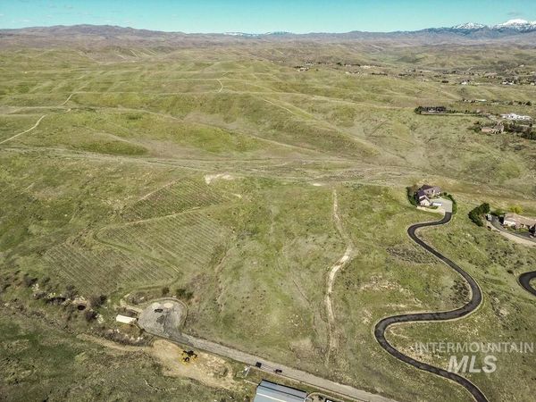 5070 N Curlew Lane, Eagle, ID 83616