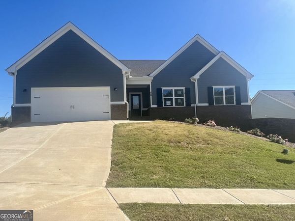 79 Lyles Corner, Statham, GA 30666