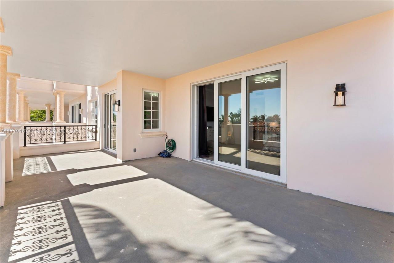 19133 Fisher Island Dr, Unit 19133, Miami Beach, FL 33109 Photo