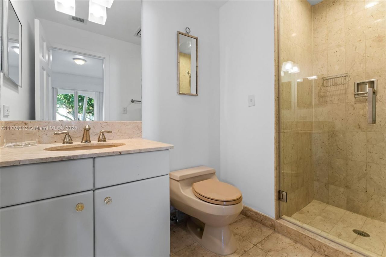 19112 Fisher Island Dr, Unit 19112, Miami Beach, FL 33109 Photo