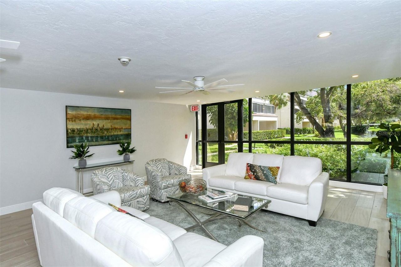 6267 Midnight Pass Road, Unit 306, Sarasota, FL 34242 Photo
