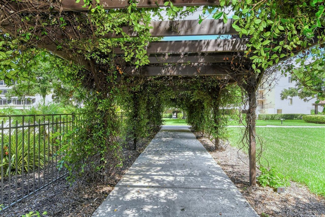 6267 Midnight Pass Road, Unit 306, Sarasota, FL 34242 Photo