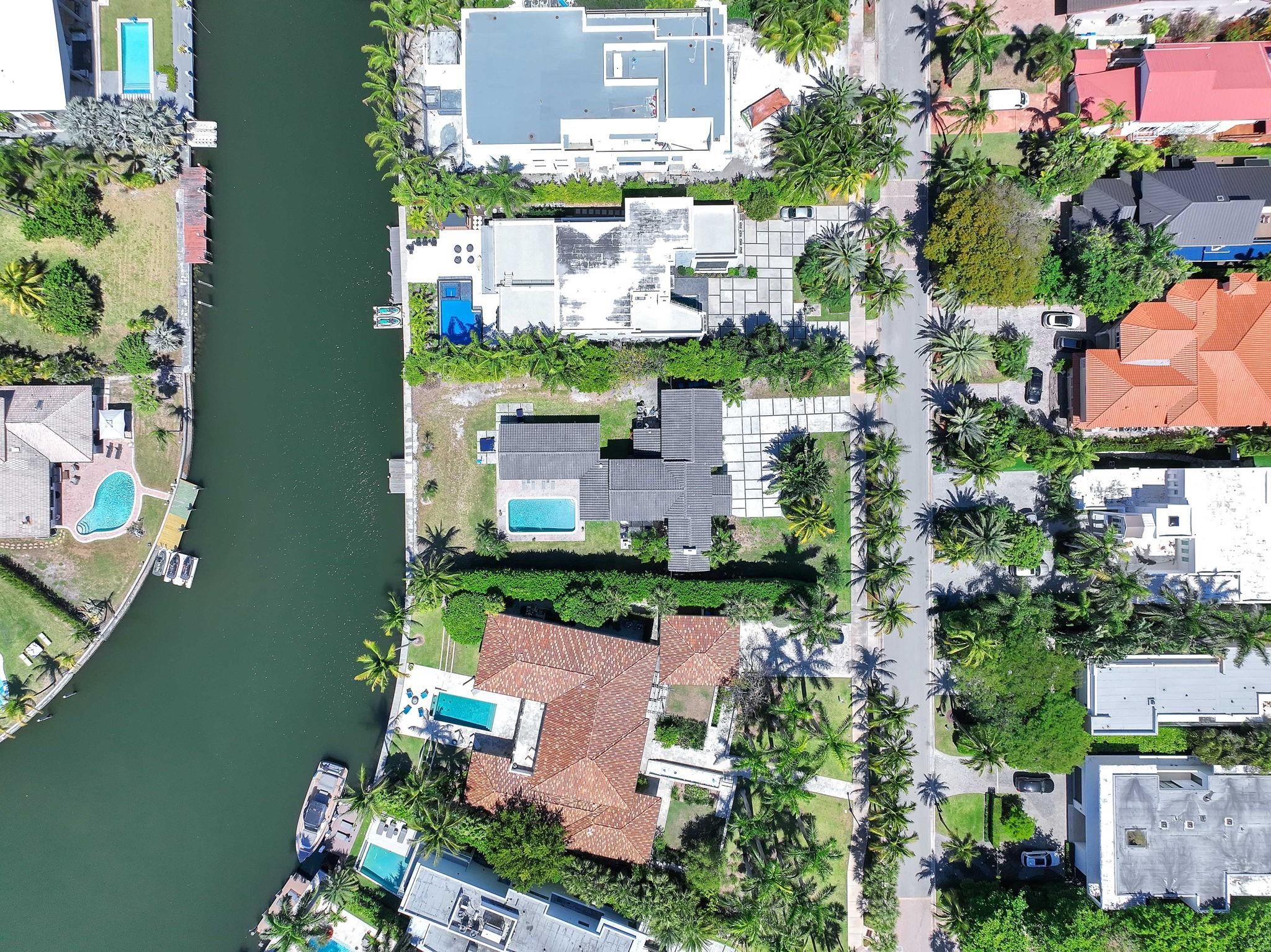 354 Golden Beach Dr, Golden Beach, FL 33160 Photo