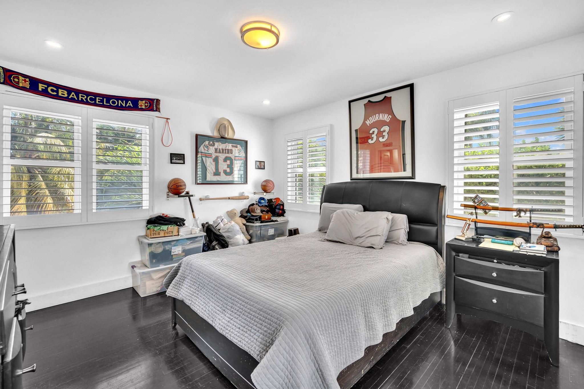 354 Golden Beach Dr, Golden Beach, FL 33160 Photo