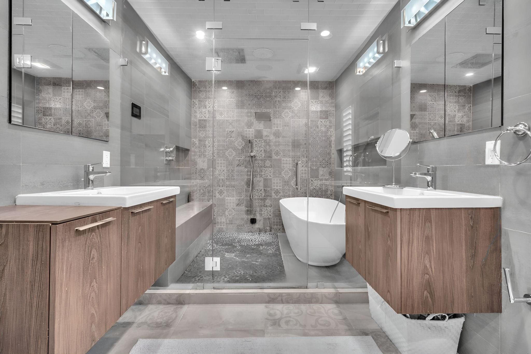 354 Golden Beach Dr, Golden Beach, FL 33160 Photo