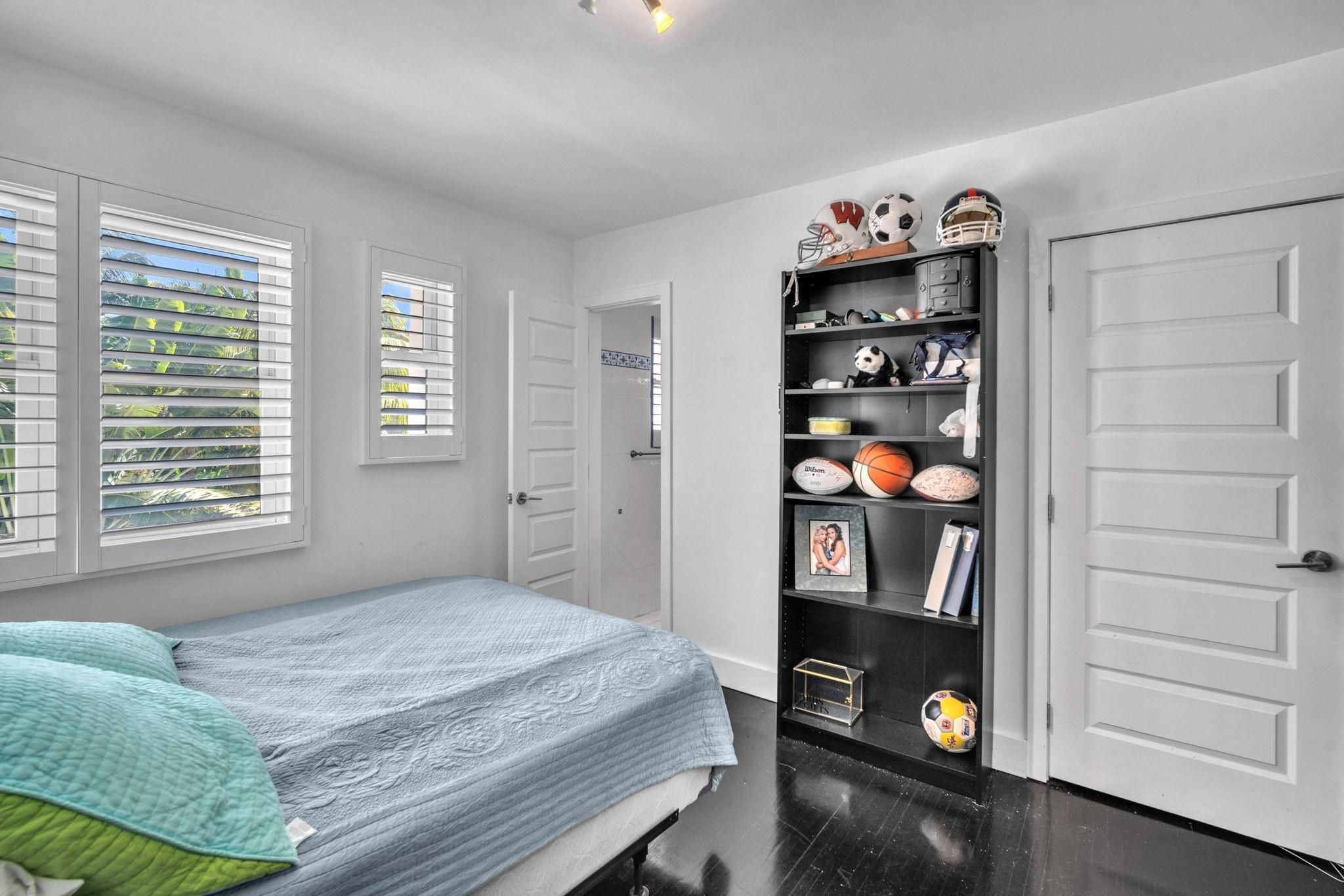 354 Golden Beach Dr, Golden Beach, FL 33160 Photo