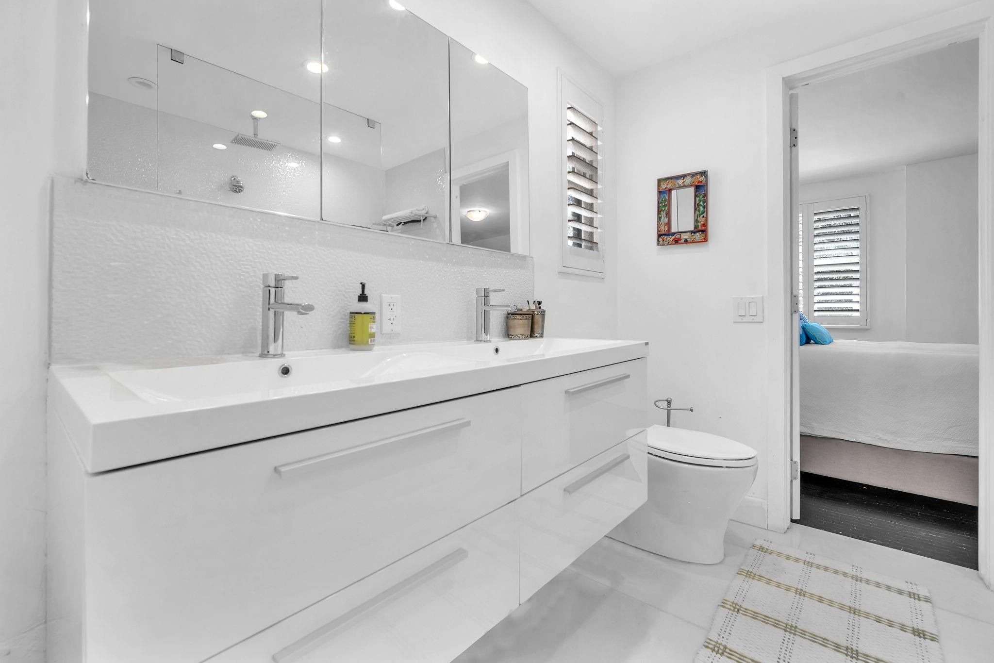 354 Golden Beach Dr, Golden Beach, FL 33160 Photo