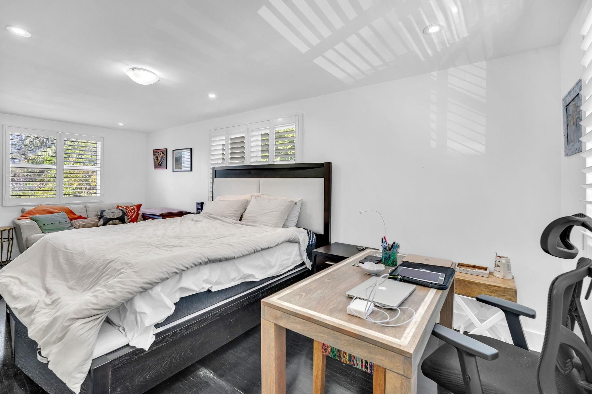 354 Golden Beach Dr, Golden Beach, FL 33160 Photo