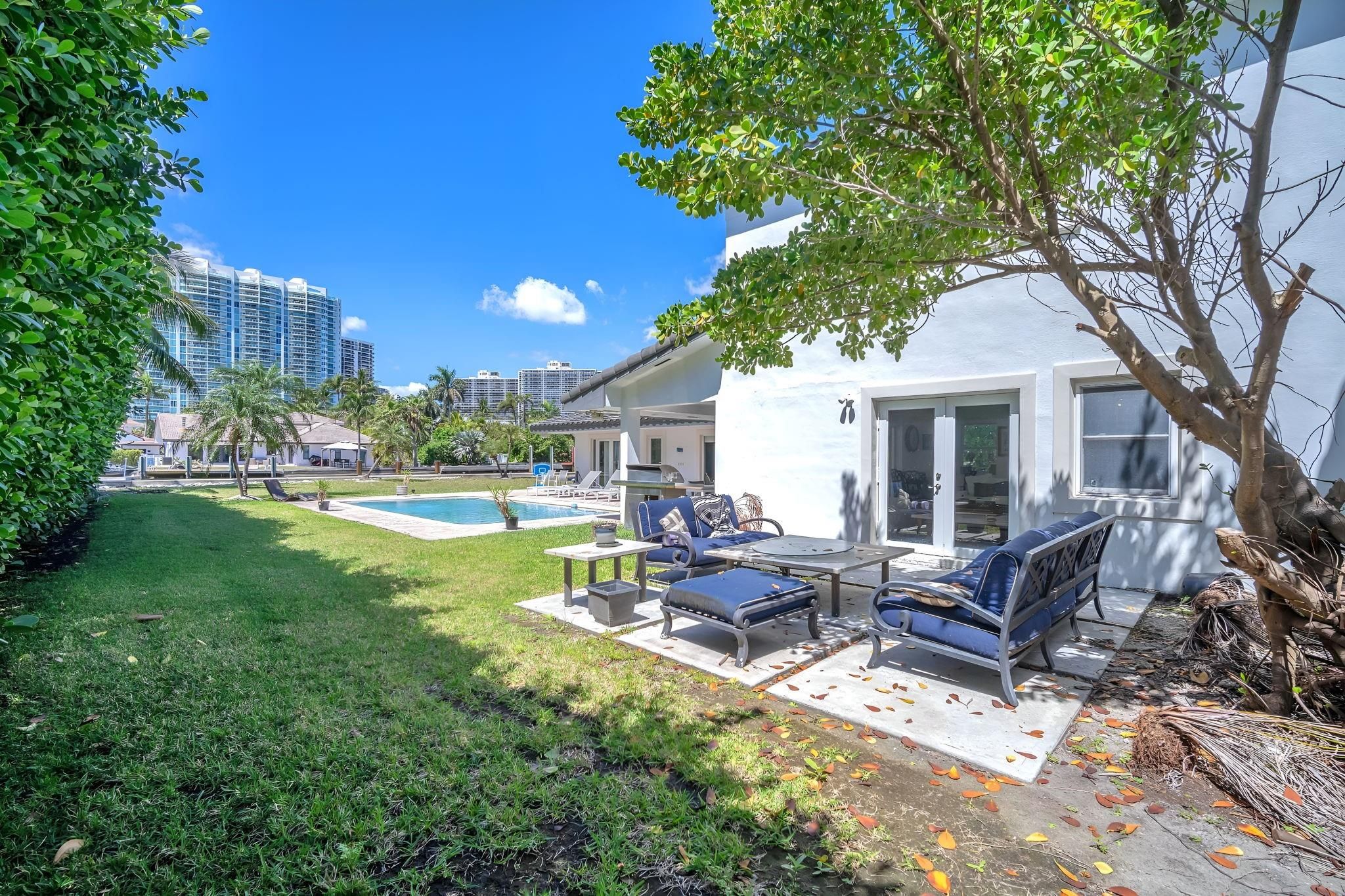 354 Golden Beach Dr, Golden Beach, FL 33160 Photo