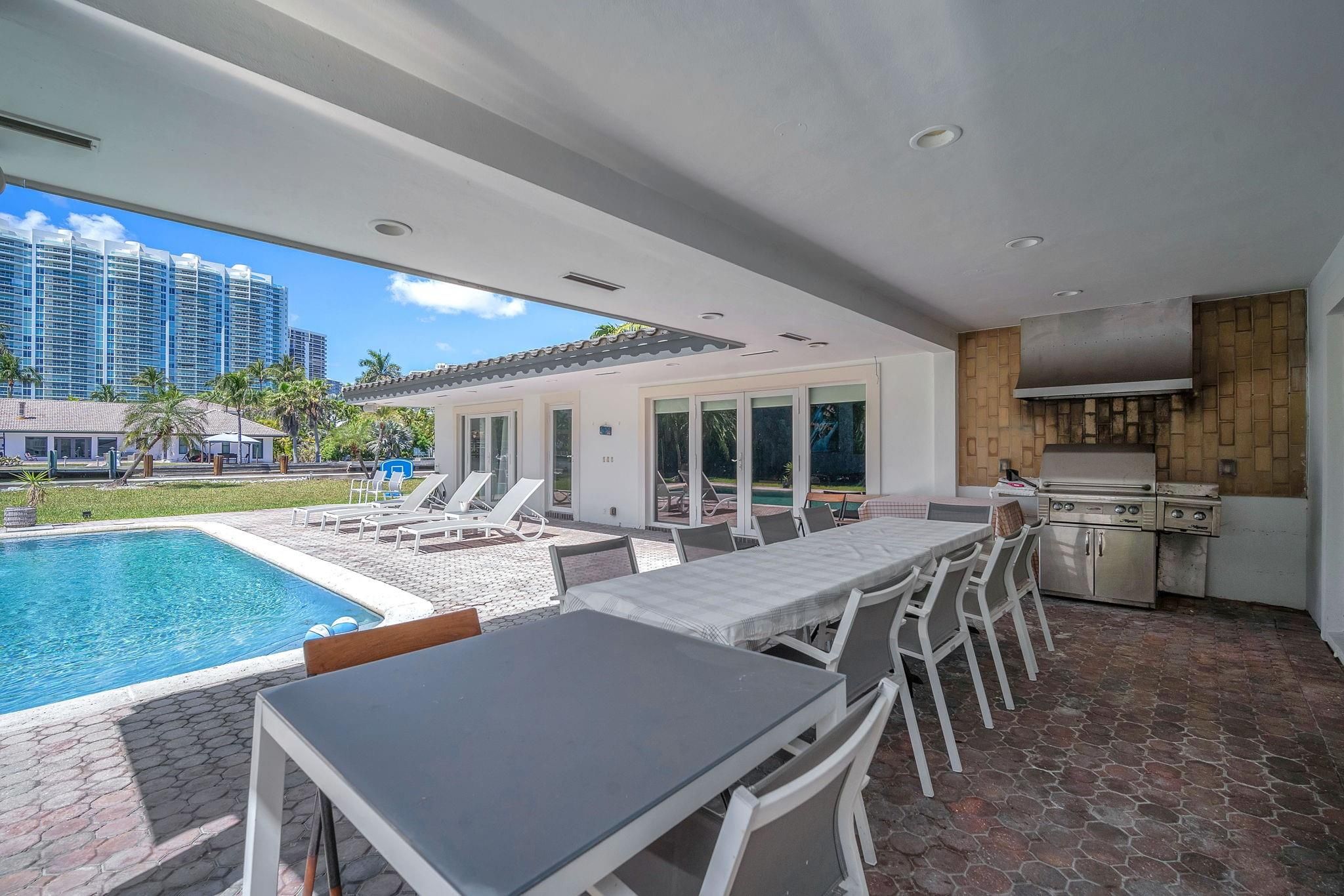 354 Golden Beach Dr, Golden Beach, FL 33160 Photo