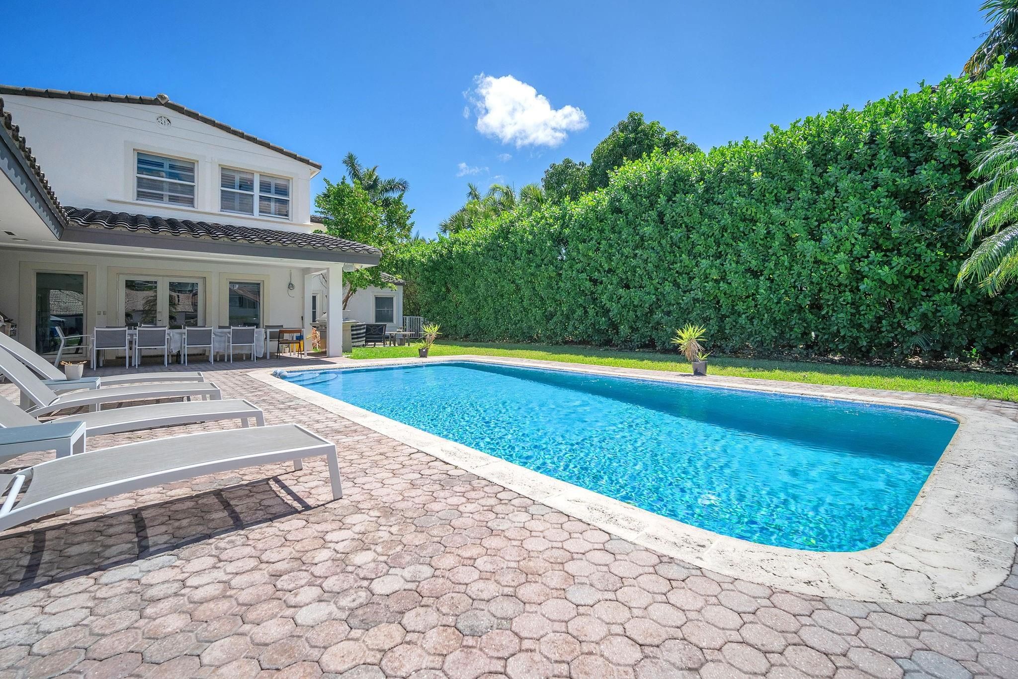 354 Golden Beach Dr, Golden Beach, FL 33160 Photo