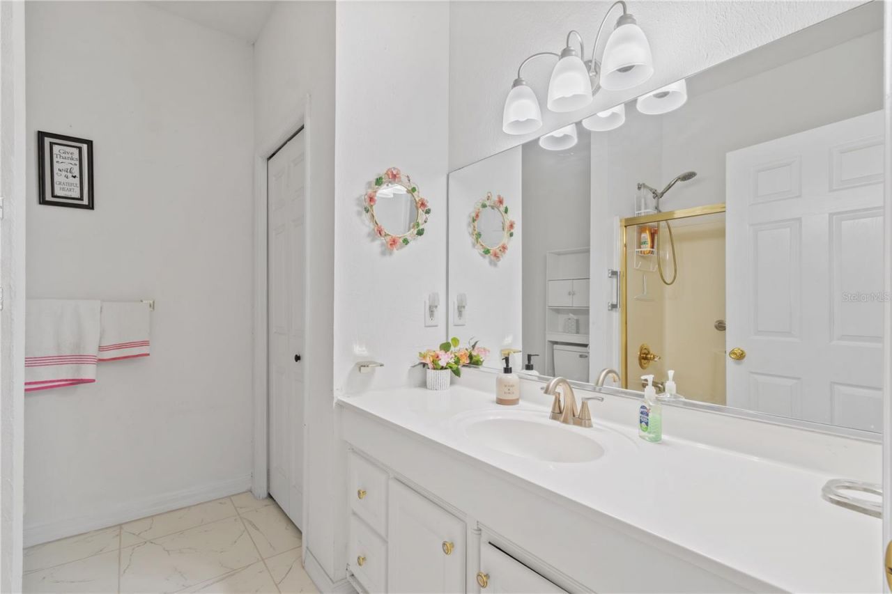 4450 SE 216th Avenue, Morriston, FL 32668 Photo