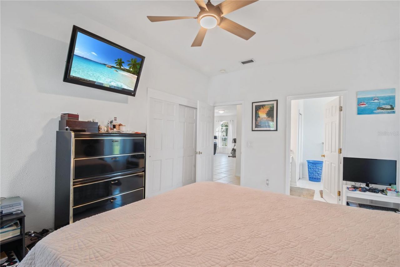 4450 SE 216th Avenue, Morriston, FL 32668 Photo