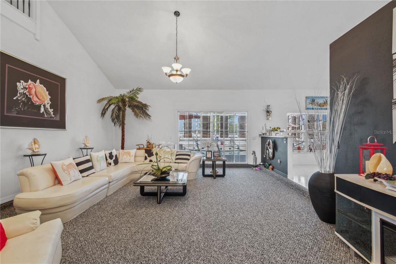 4450 SE 216th Avenue, Morriston, FL 32668 Photo