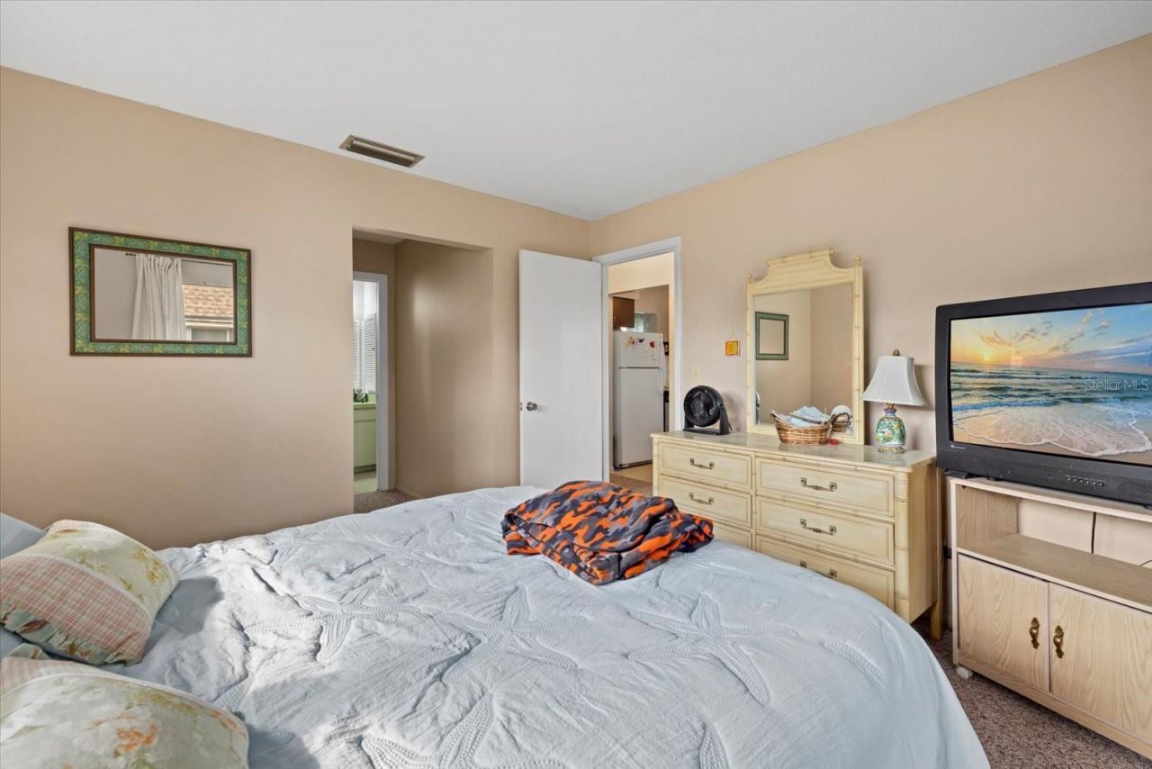 1343 Glendale Circle W, Unit 216, Sarasota, FL 34232 Photo