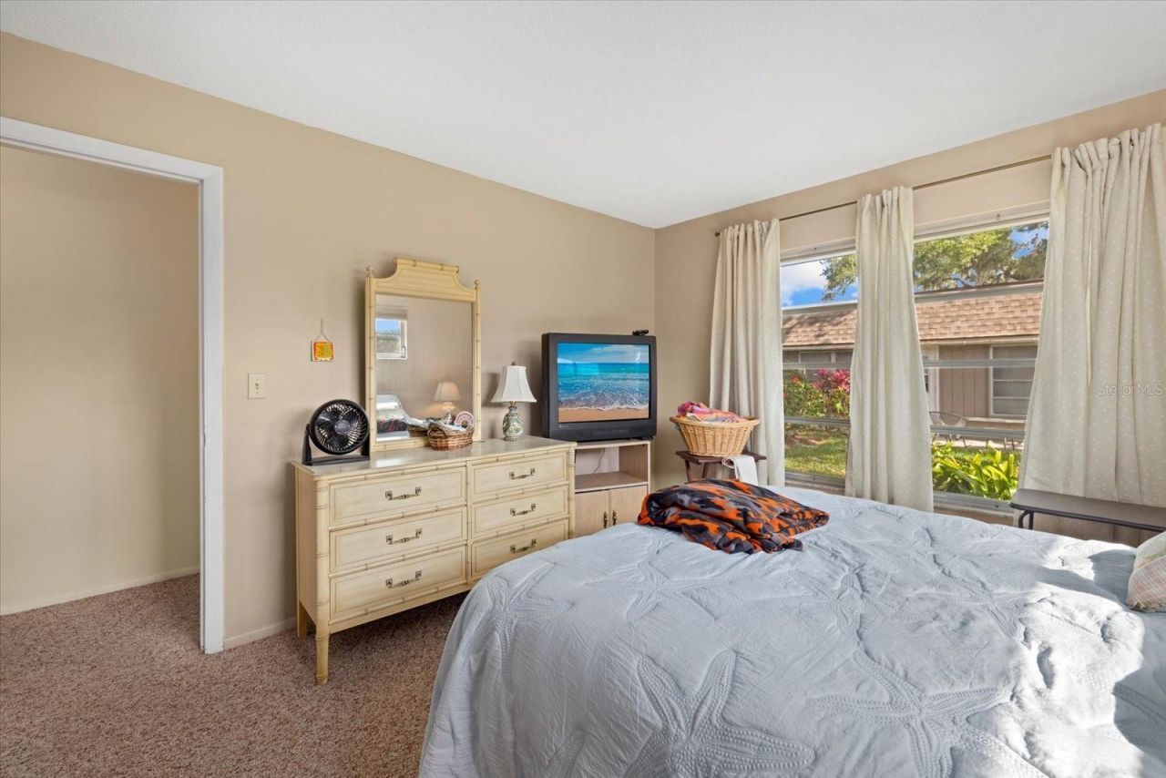 1343 Glendale Circle W, Unit 216, Sarasota, FL 34232 Photo