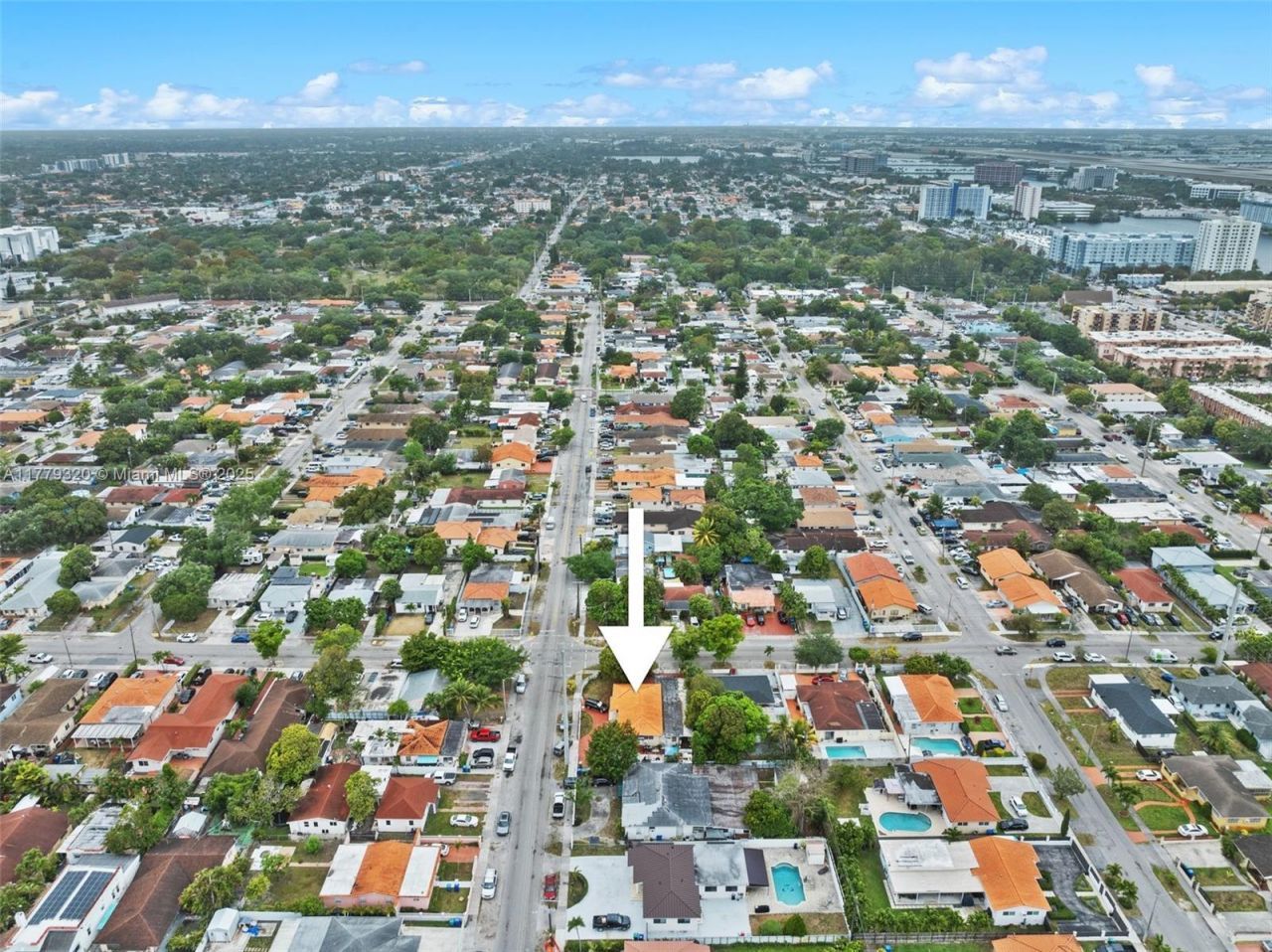 5031 NW 4th St, Miami, FL 33126 Photo