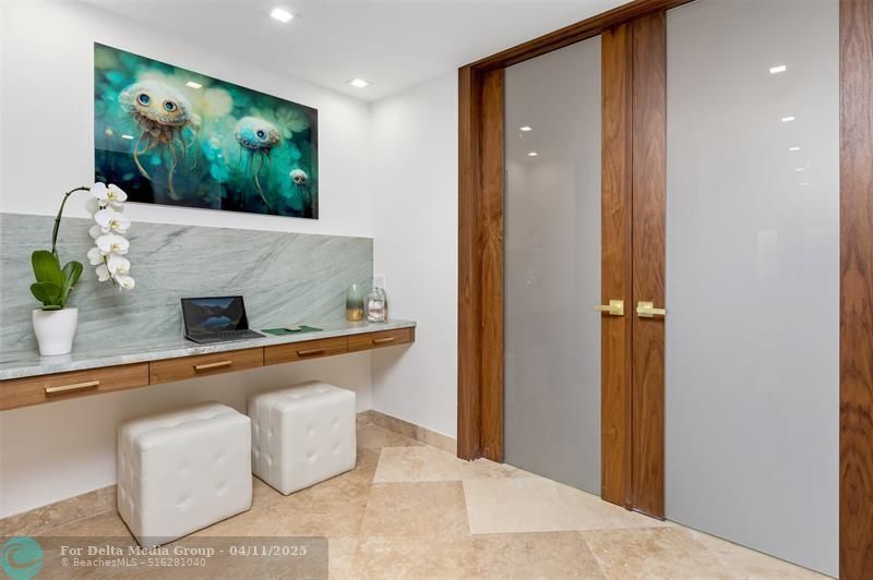 2100 N Ocean Boulevard, Unit 15B, Fort Lauderdale, FL 33305 Photo